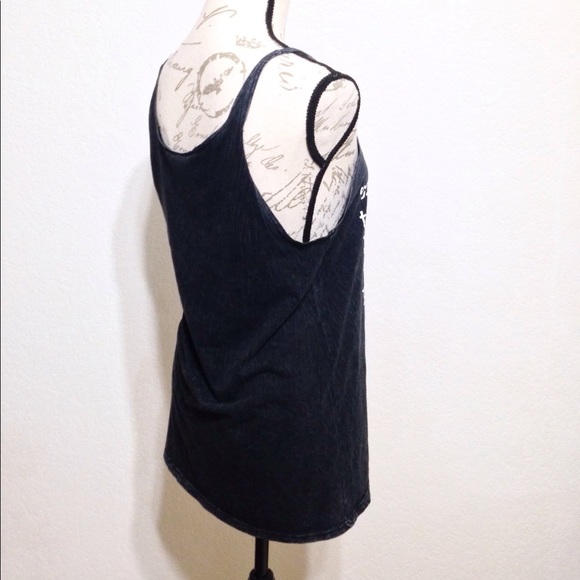 LIVY LU GRAPHIC TANK "MY TEAM TAILGATES HARDER" S - Picture 3 of 7